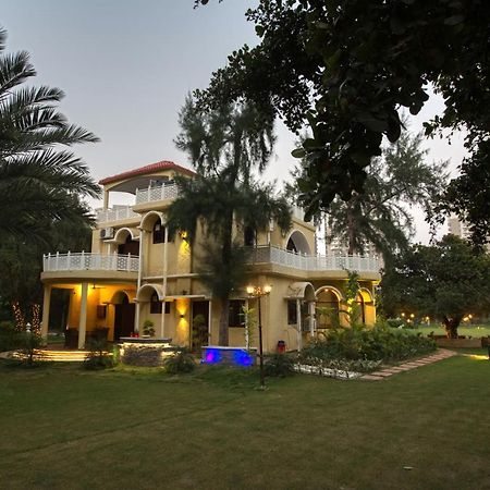 Sunahari Bagh - Pool Farm Retreat @ Гургаон Экстерьер фото